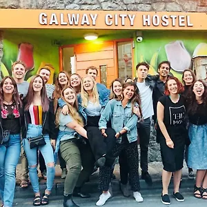 - Solo Traveller Hostel Galway